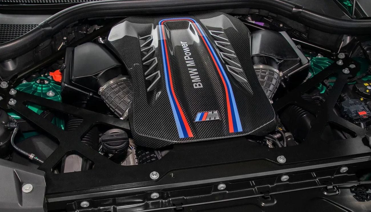 بي أم دبليو X6 M COMPETITION Delivery KM Like • Service Contract + Warranty until • GCC