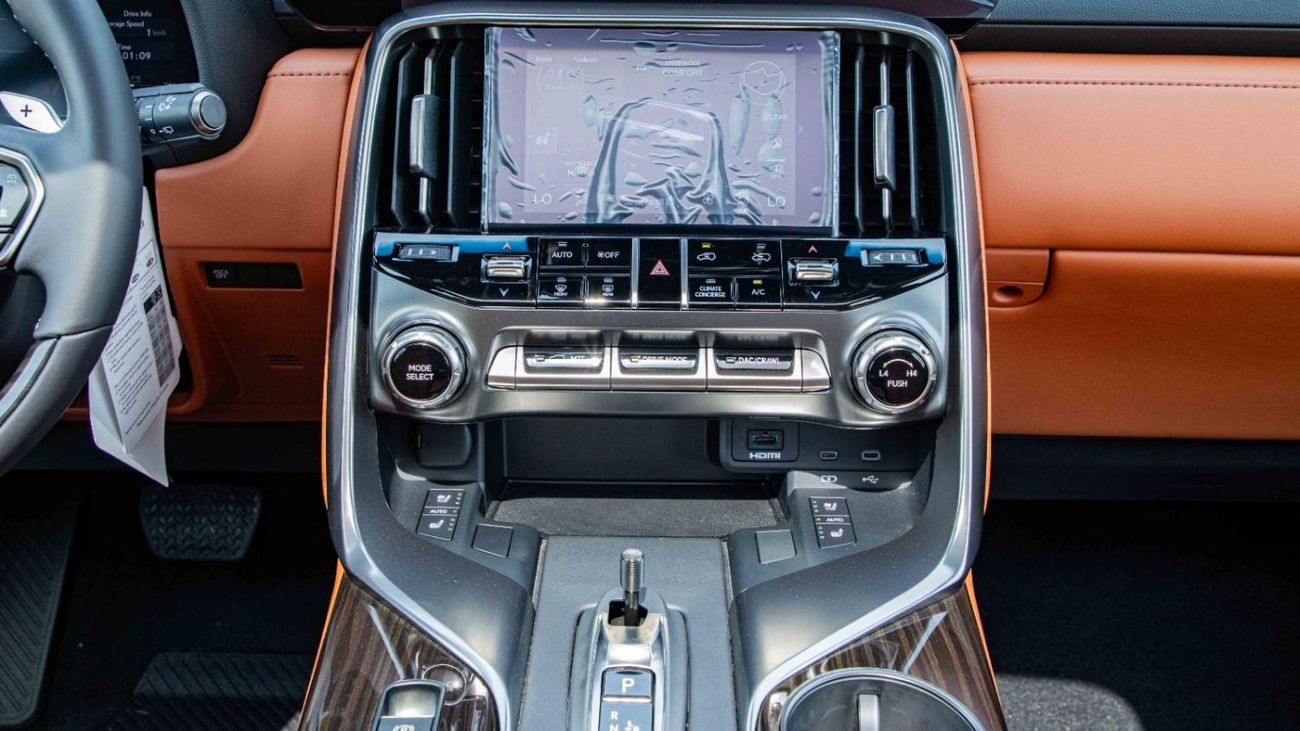 لكزس LX 700h VIP 3.5 لتر | 2026 | للتسجيل المحلي +10%
