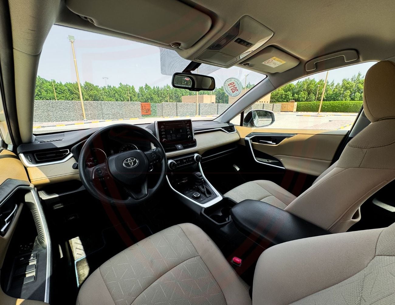 Toyota RAV4 LE HEV Toyota Rav4 Hybrid | 2.5 L | 2019 | GCC | Accident-Free | In Excellent Condition | 1320 P.M