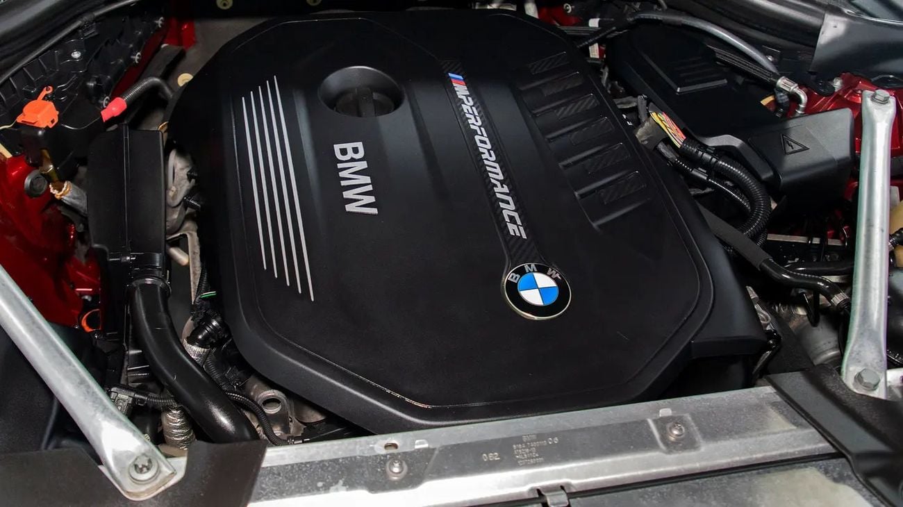 BMW X4 M40I w/ Schnitzer Pack • 0% DP Available • FDSH • Warranty + Service Contract • GCC
