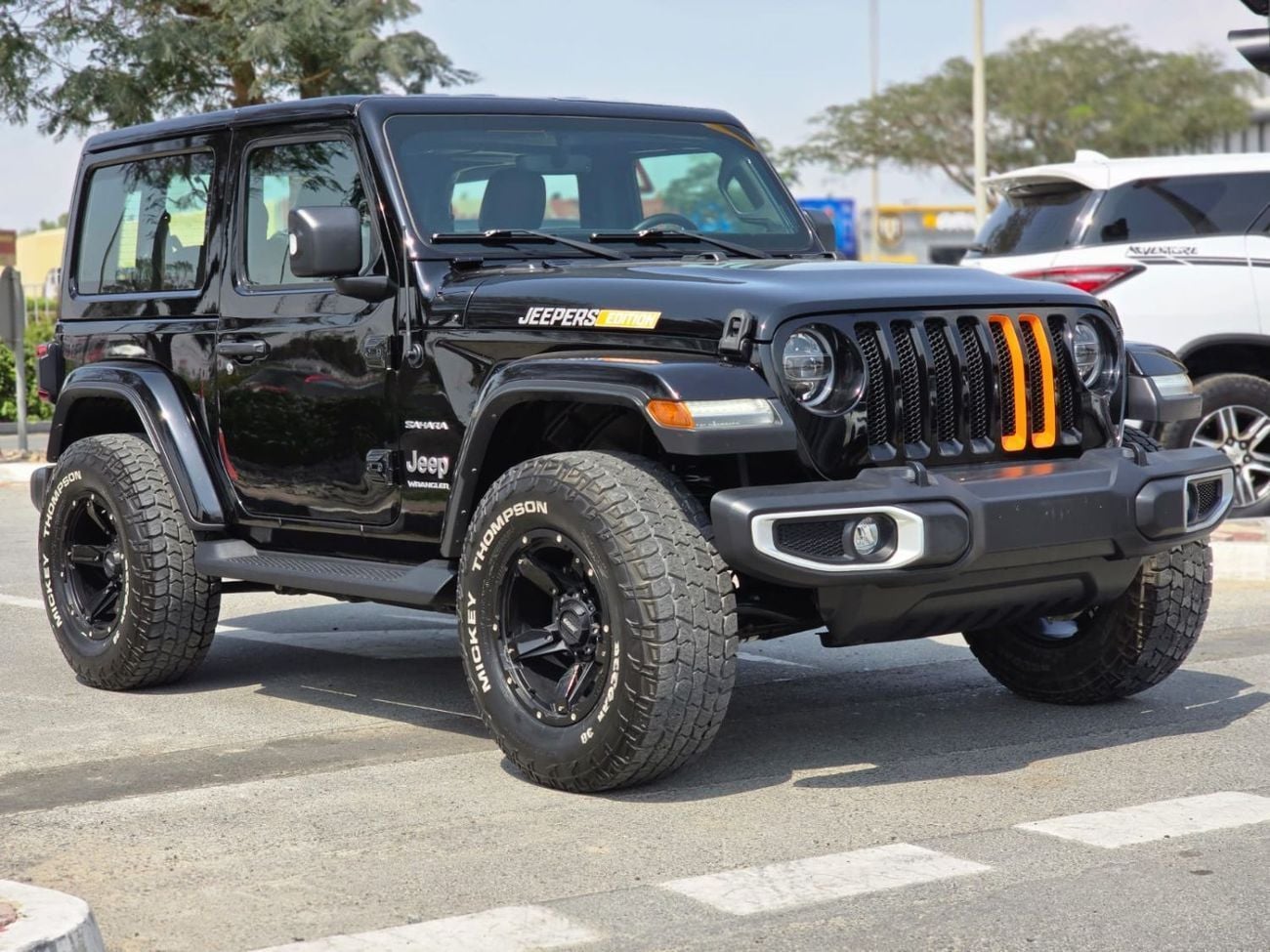 Jeep Wrangler SAHARA CITY 3.6L A/T (5 Seater) JEEPERS EDITION 2021 GCC LOW MILEAGE WITH AGENCY SERVICE CONT