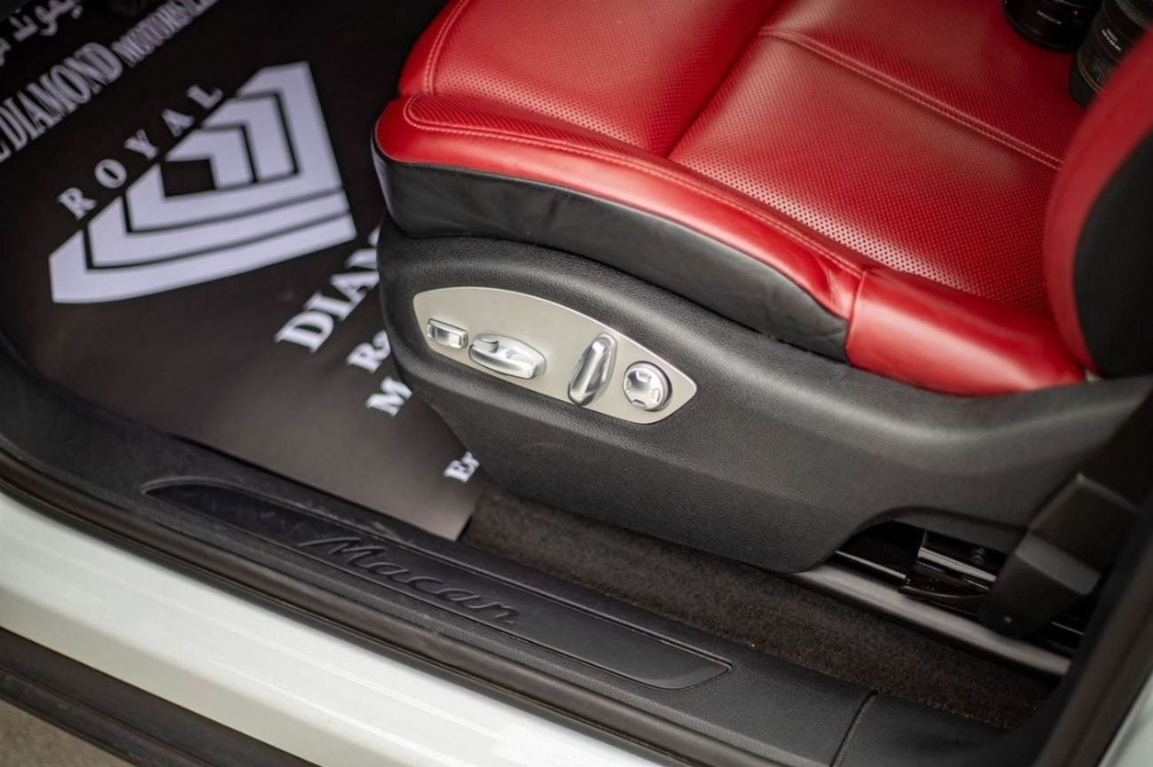 Porsche Macan STANDARD STD 2023 GCC specs
