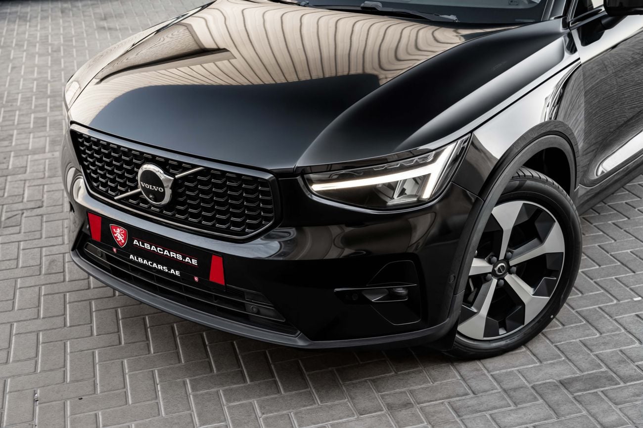 Volvo XC40 B4 ULTIMATE DARK XC40 B4 Ultimate Dark | 1,861 P.M | 0% Downpayment | 2028 WARRANTY
