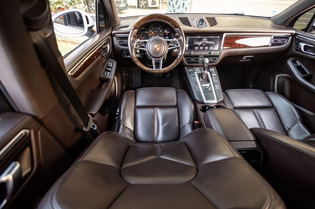 Porsche Macan Std 2.0L (252 HP) Porsche Macan 2019 GCC | Warranty