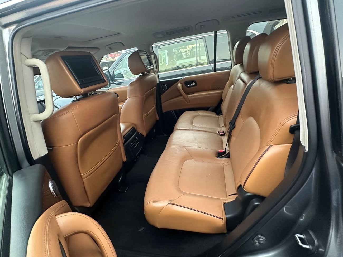 Nissan Patrol SE PLATINUM CITY