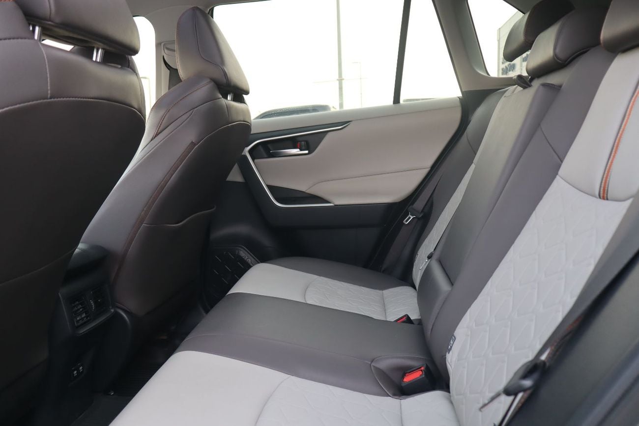 Toyota RAV4 ADVENTURE