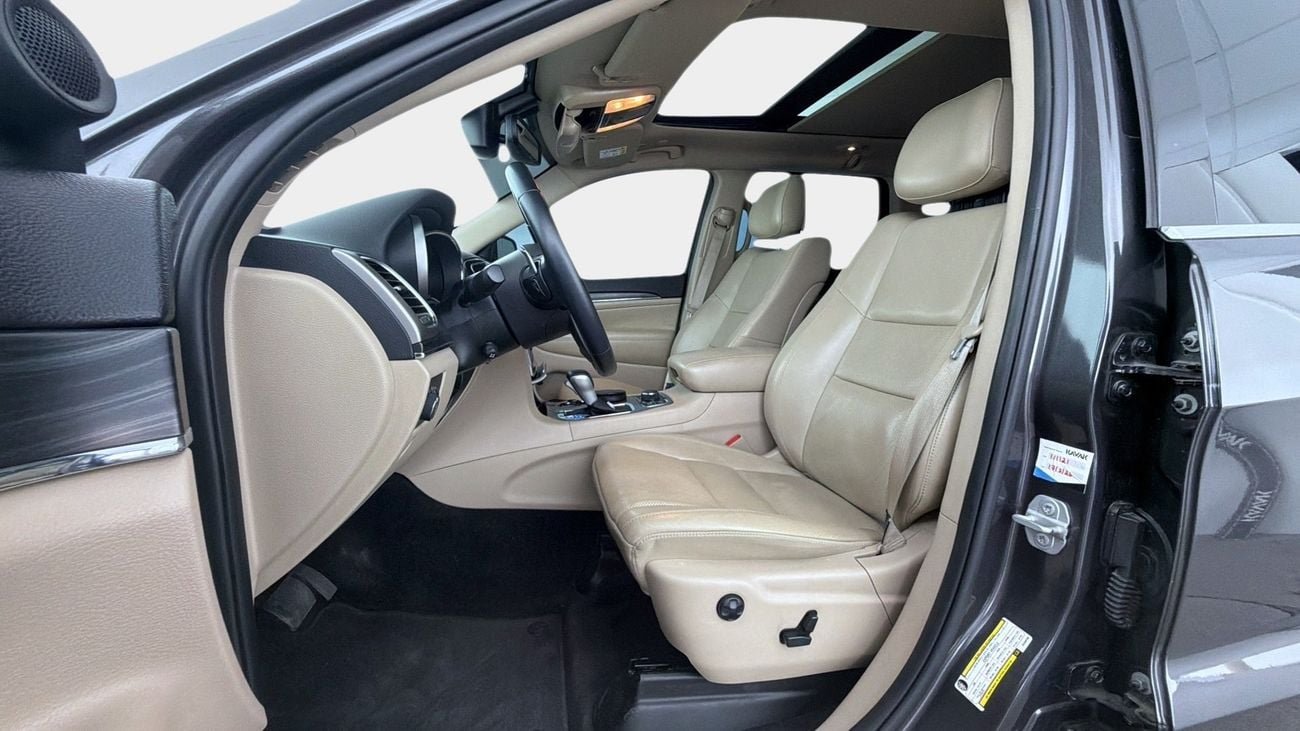 Jeep Grand Cherokee LIMITED | Guaranteed Warranty | 0 Down Payment