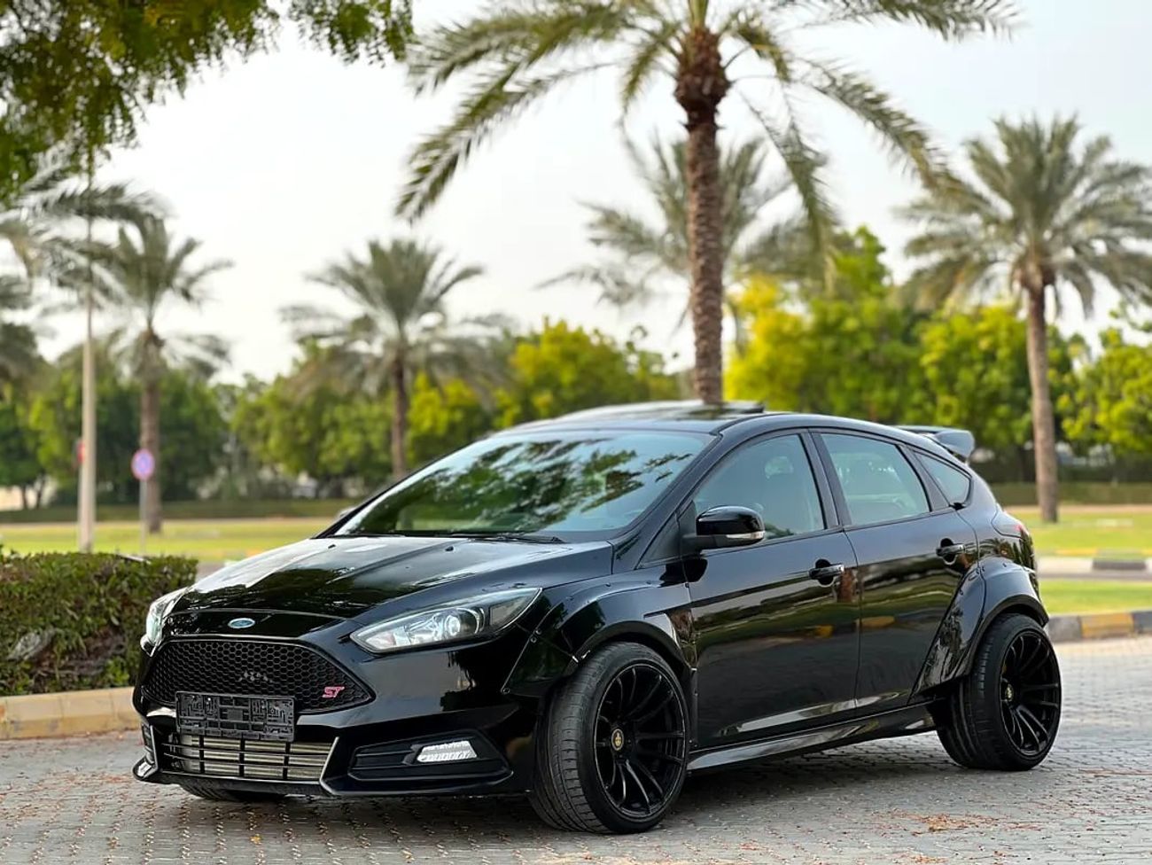 فورد فوكاس ST GCC Specs - Performance Hatchback