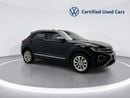 فولكس واجن T ROC ستايل طراز T-Roc سعة 1.4 لتر | مصابيح أمامية LED ونظام مساعد الركن الذكي | معتمد من فولكس فاجن