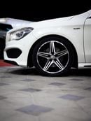 Mercedes Benz CLA250 STANDARD