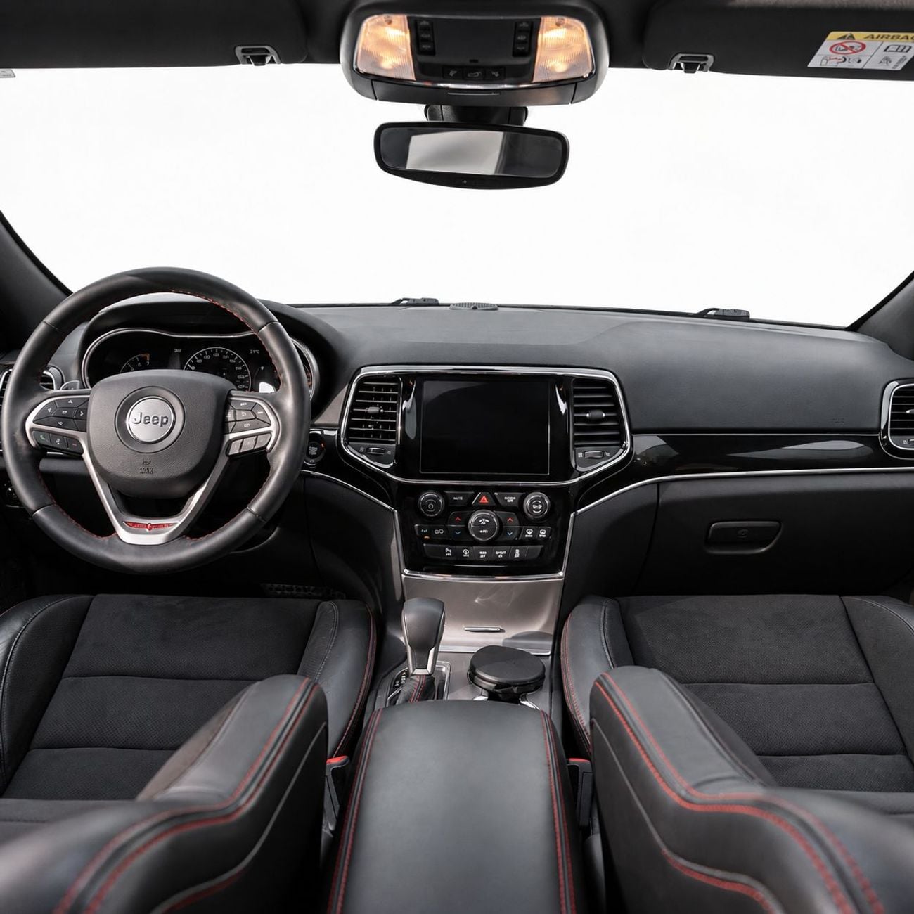 جيب شيروكي TRAILHAWK 1,532 درهم إماراتي شهرياً • بدون دفعة أولى • جيب جراند شيروكي تريل هوك • ضمان لمدة عام