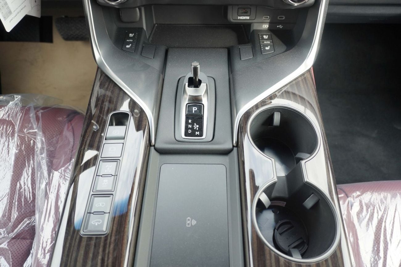 Lexus LX700h SIGNATURE