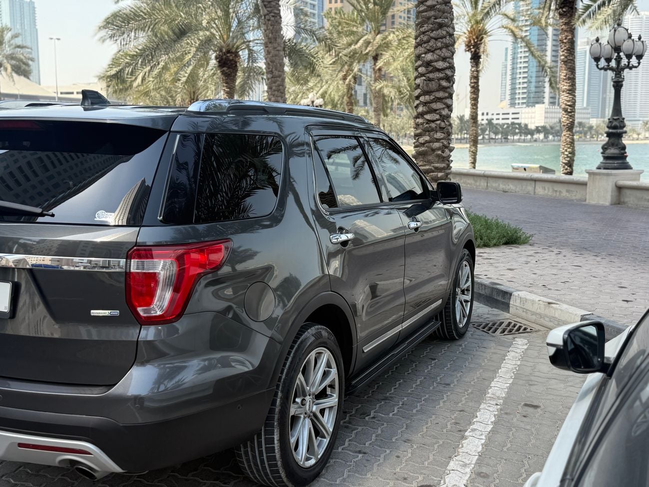 Ford Explorer LIMITED