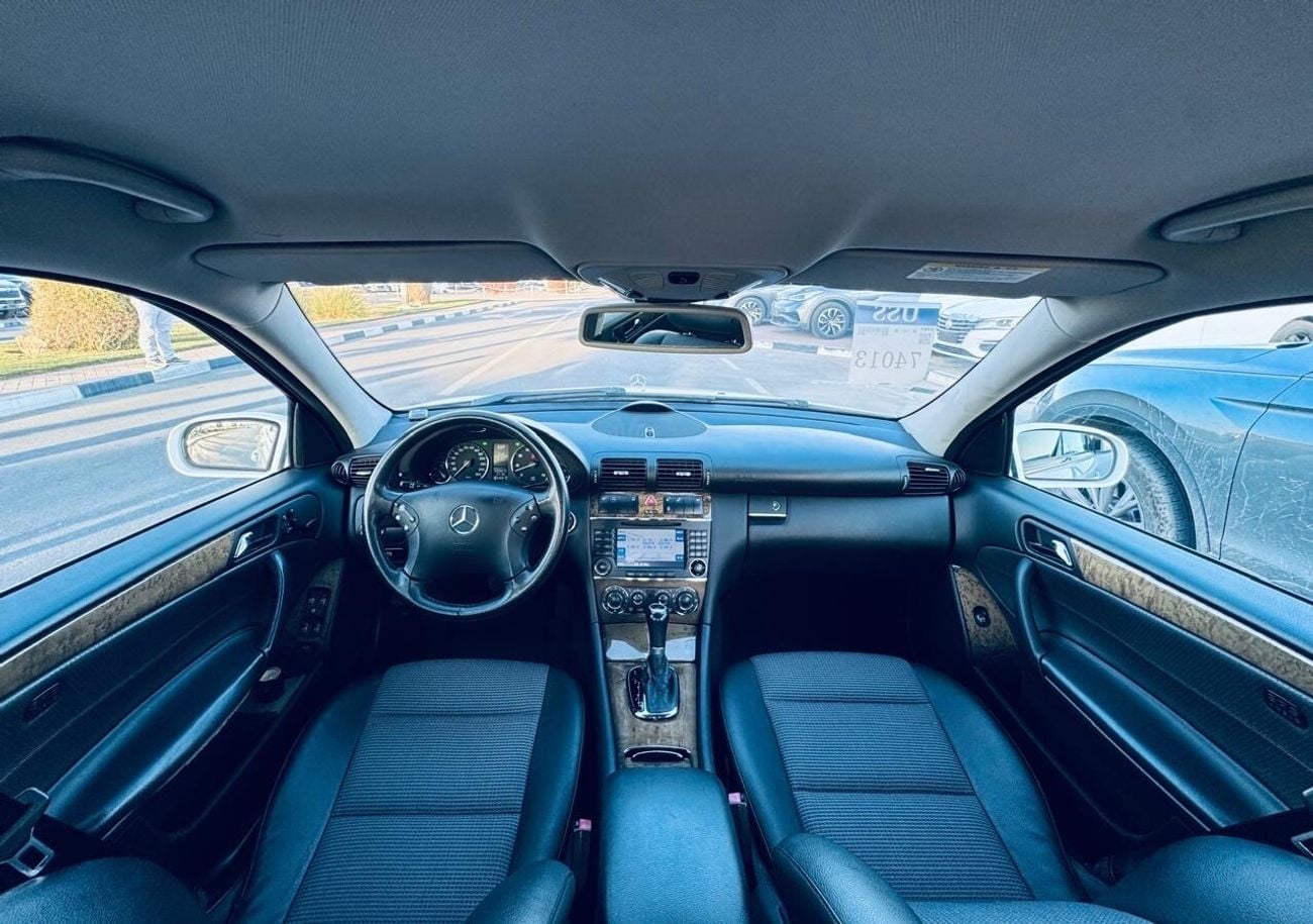 Mercedes Benz C280 AVANTGARDE