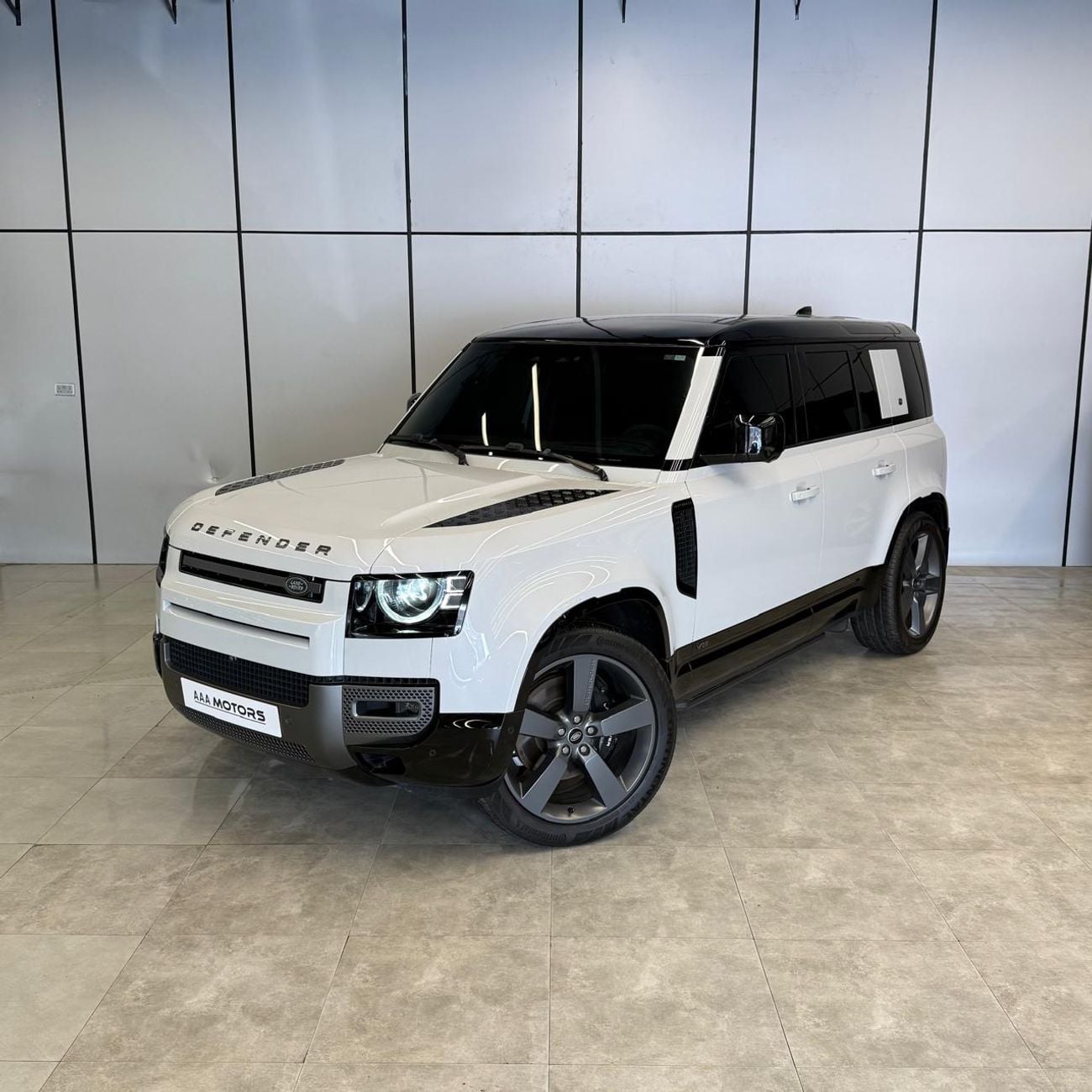 Land Rover Defender 110 525 EDITION