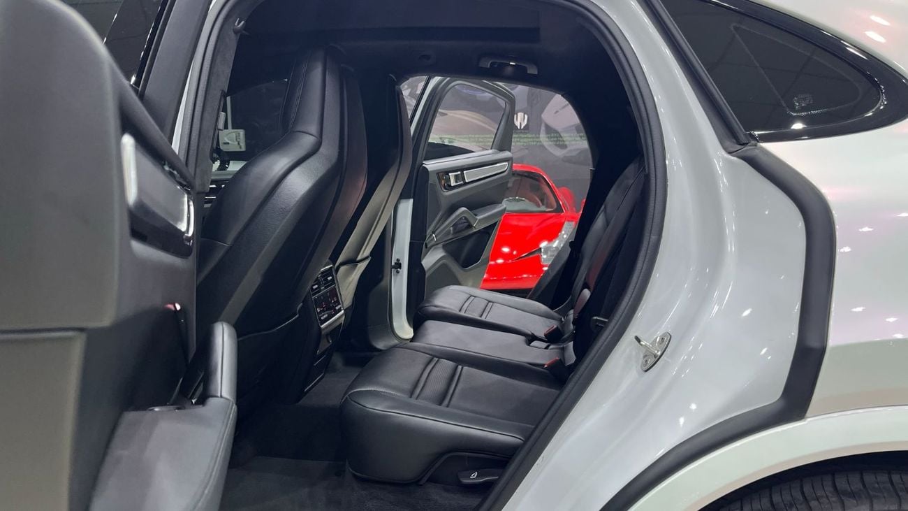 Porsche Cayenne PLATINUM EDITION