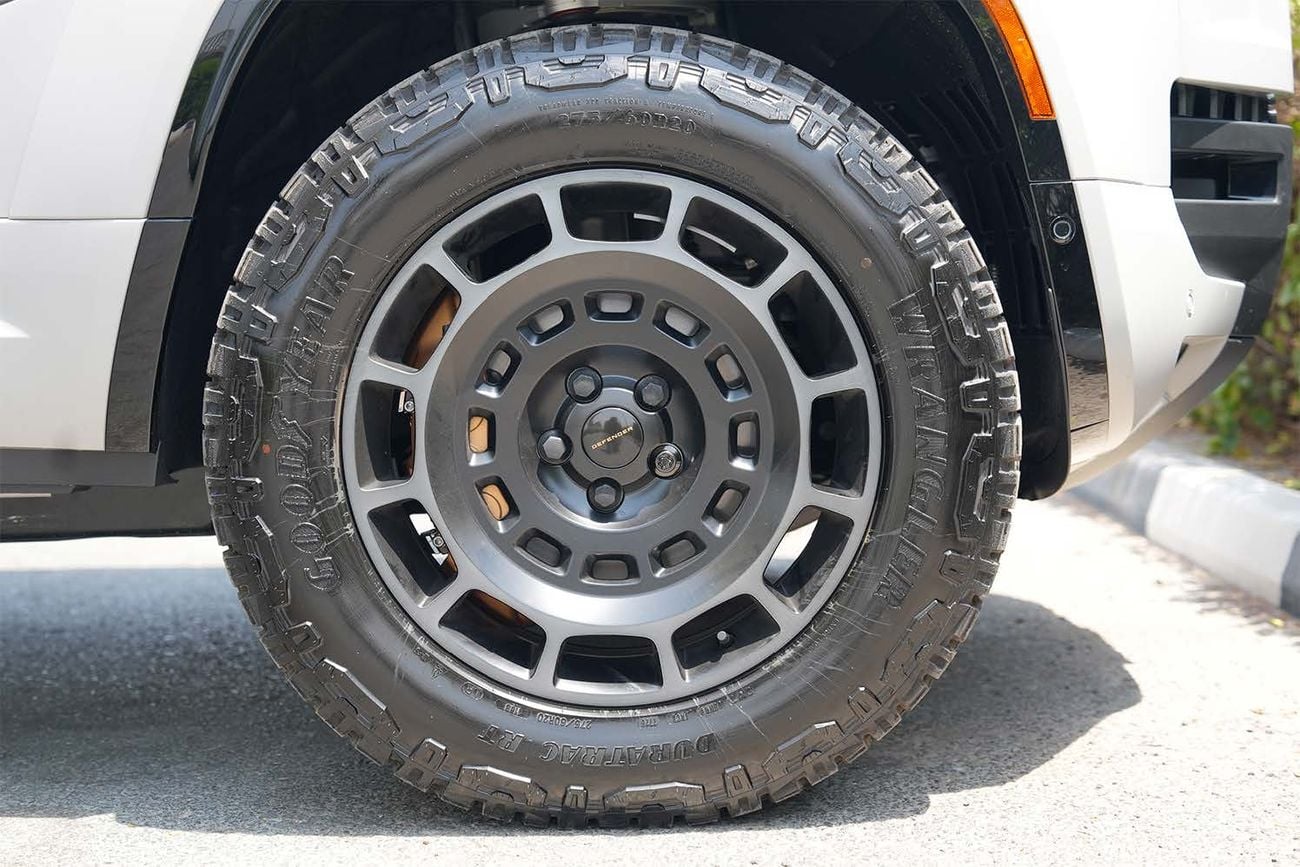 Land Rover Defender 110 OCTA P635