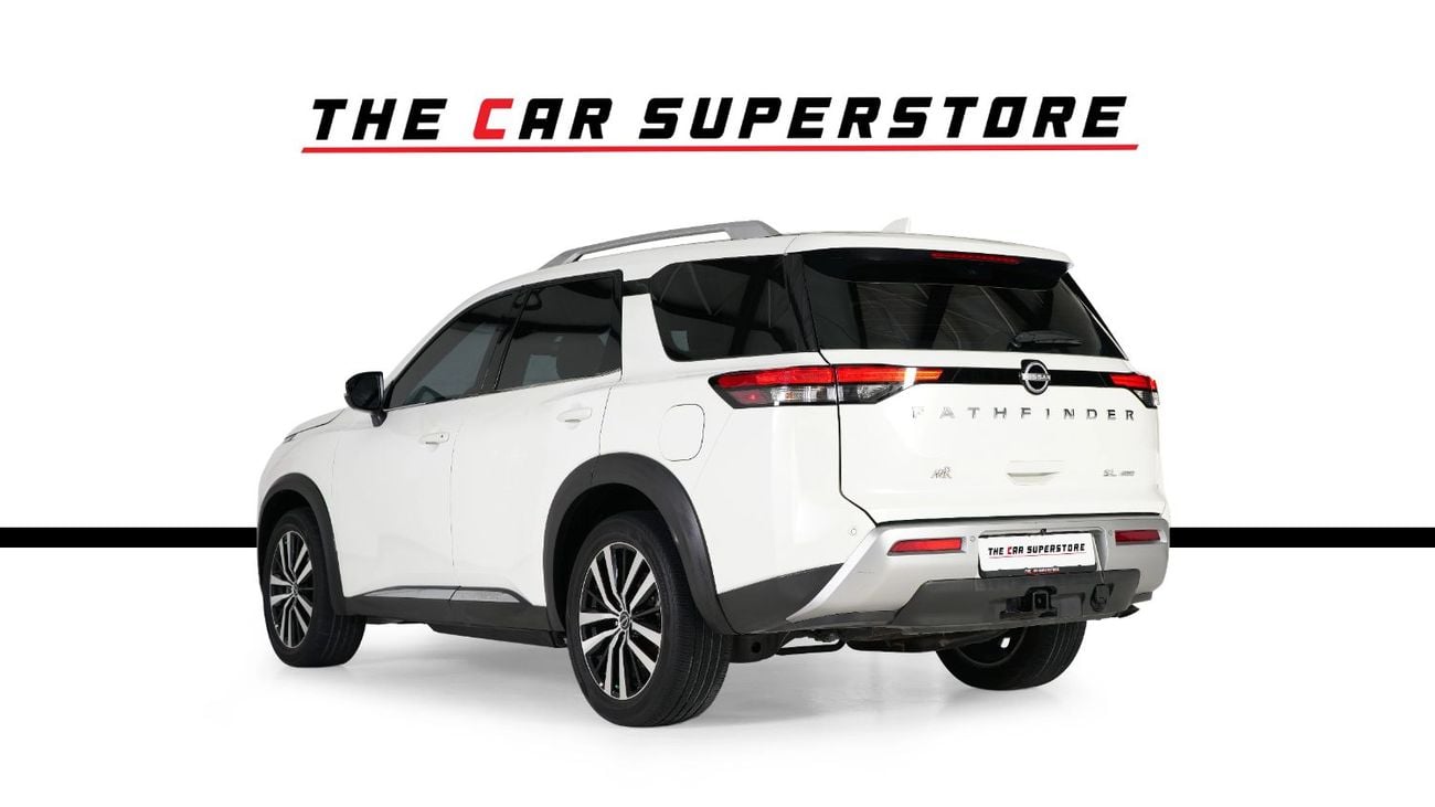 Nissan Pathfinder SL 4WD-GCC-7 Seats-AW Rostamani Warrant Until 2029-Service Contract Until 2028