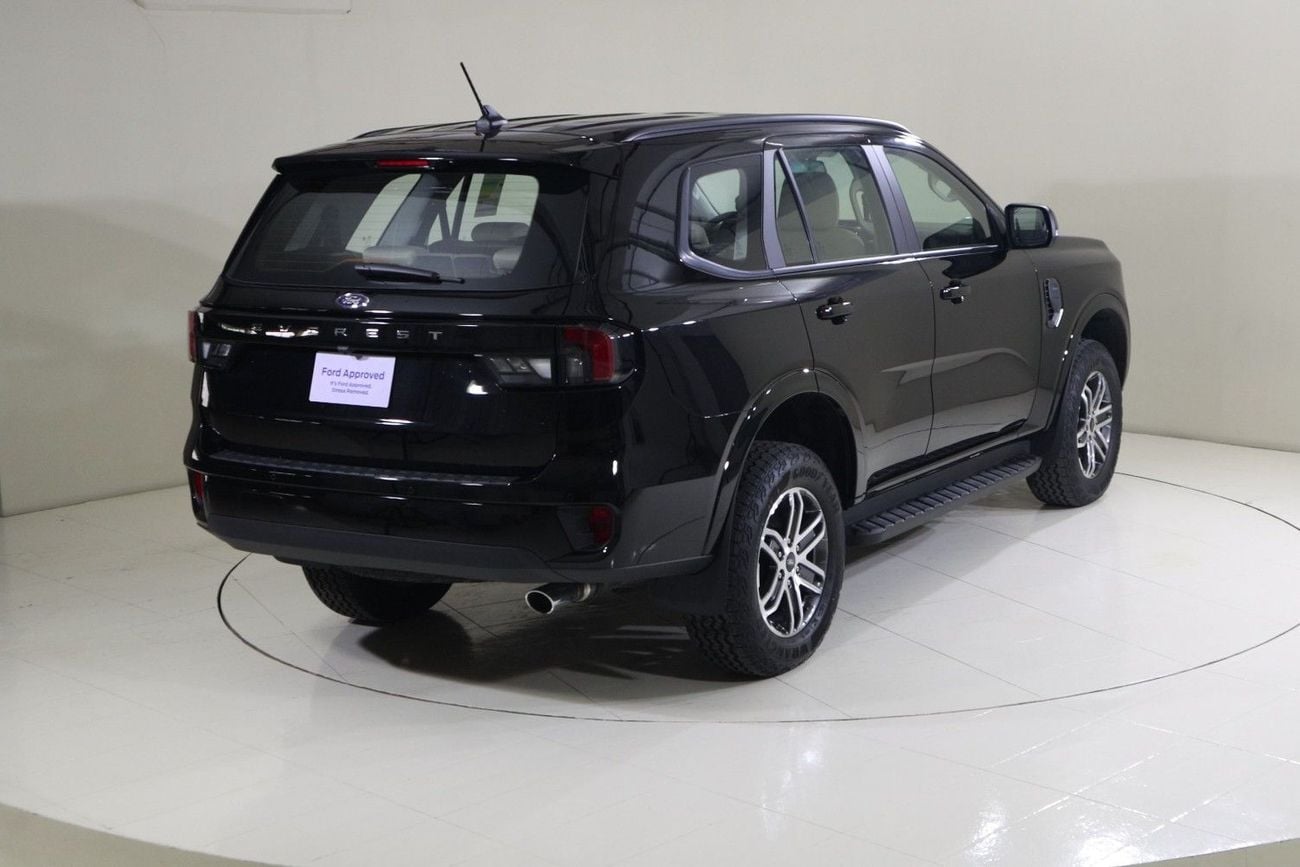 Ford Everest XLS EVR225 /AL TAYER MOTORS/ AL QOUZ SHOWROOM