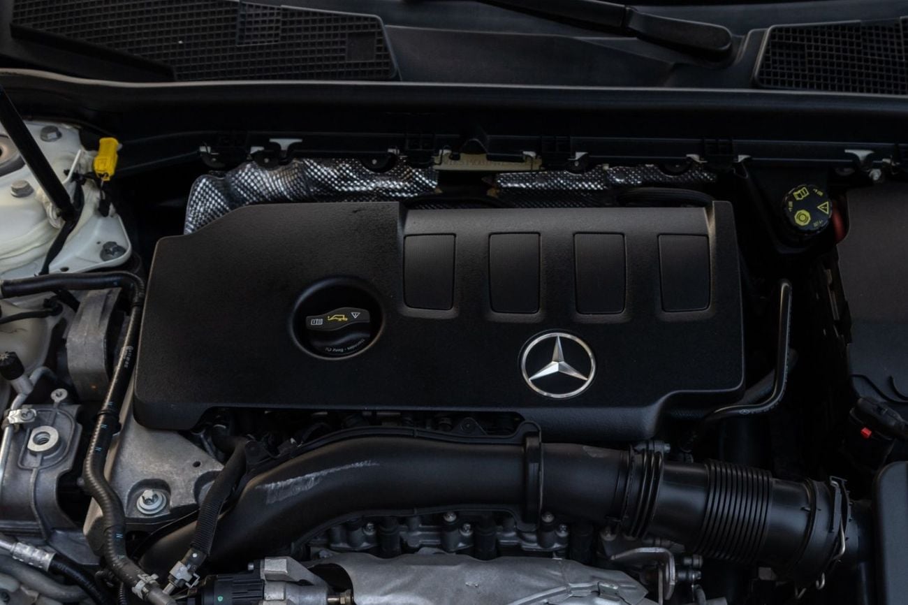 Mercedes Benz CLA250 4MATIC Mercedes-Benz CLA 250 2021 GCC specs for 1,876.00 AED monthly