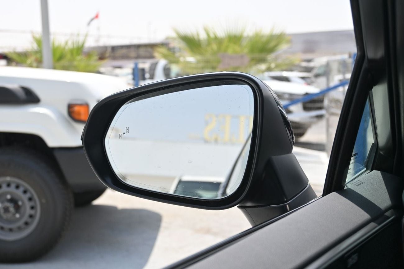 لكزس NX350h F-Sport 2.5L Hybrid AWD لكزس NX350h F-Sport 2.5L هايبرد دفع رباعي موديل 2026، اللون رمادي