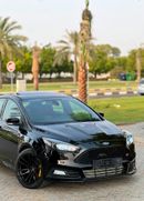 فورد فوكاس ST GCC Specs - Performance Hatchback