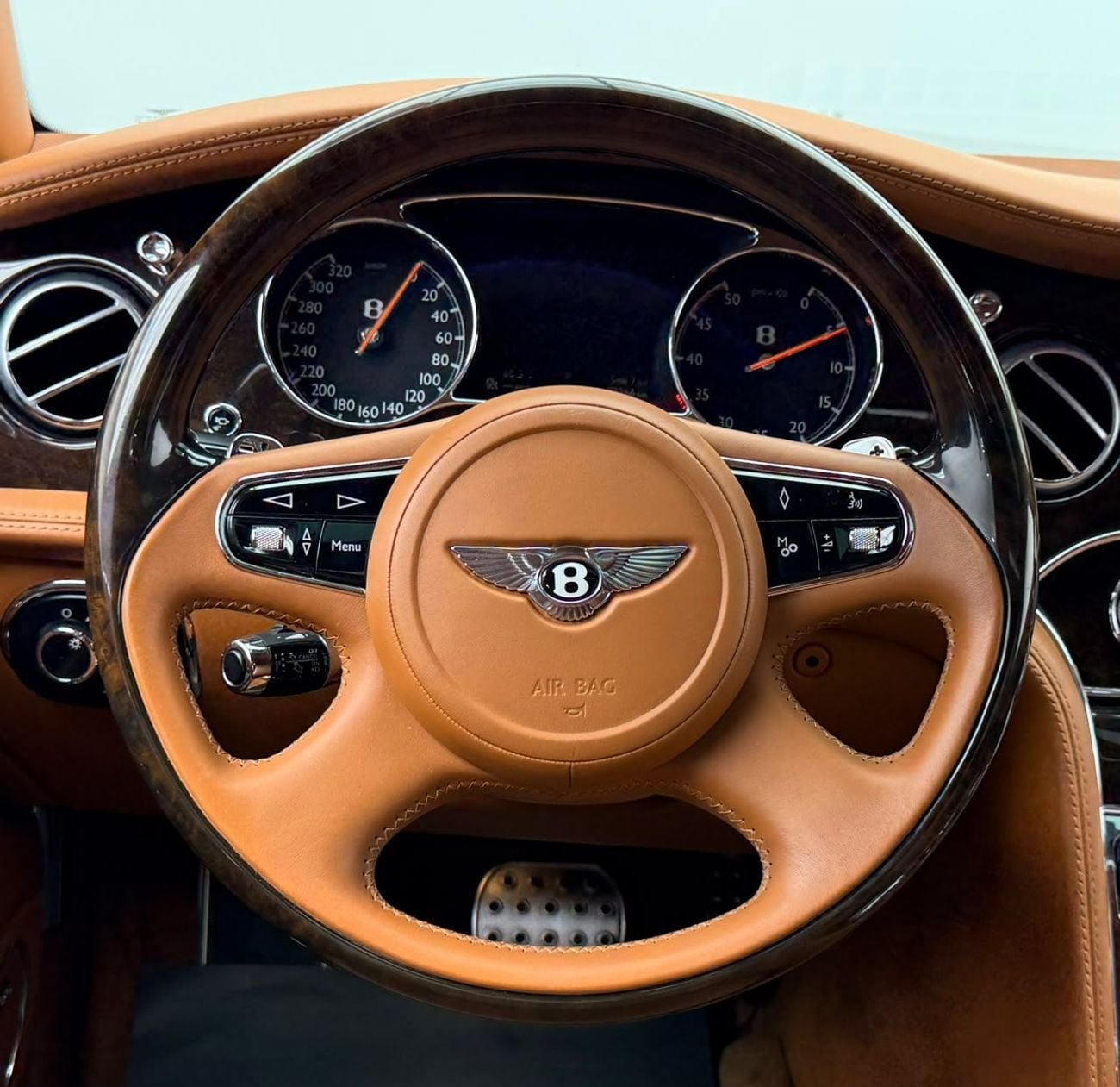 Bentley Mulsanne SPEED 2016 Bentley Mulsanne Speed, Full Service History, GCC Specs.