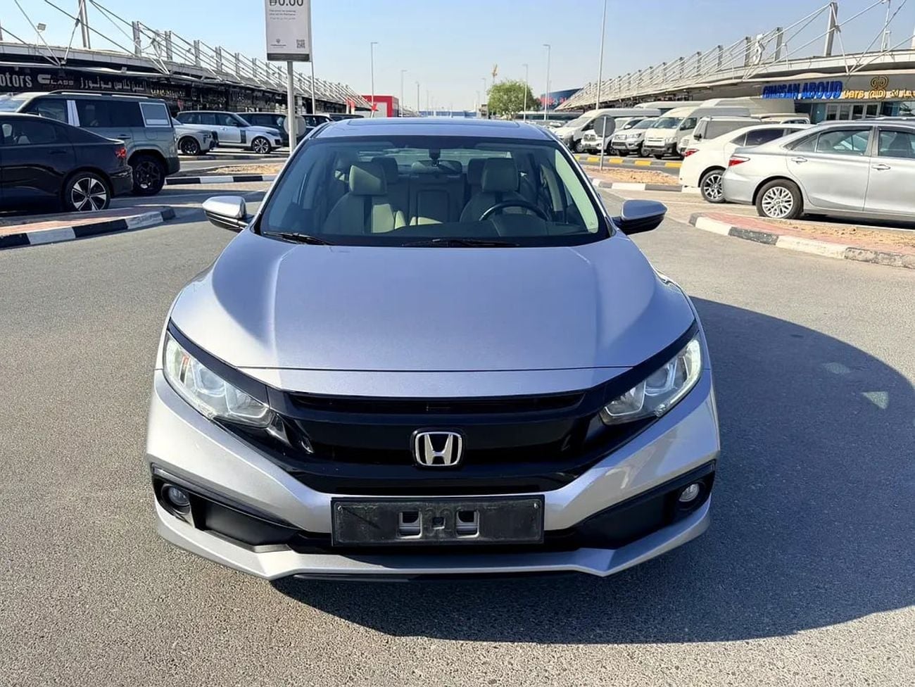 Honda Civic 1.8 i-VTEC GCC Specs single owner full service history from al Futtaim automobiles