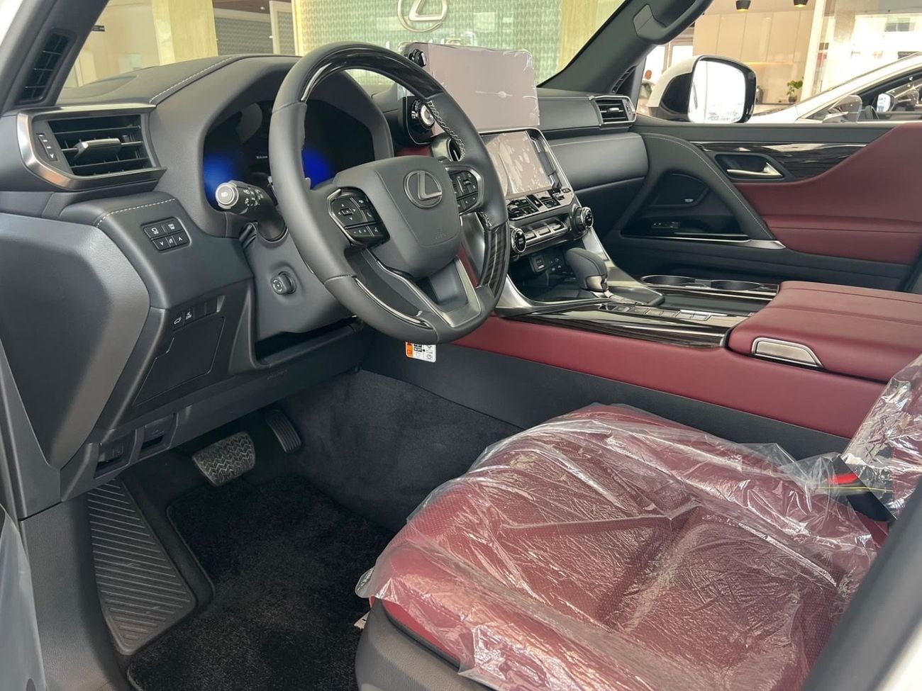 Lexus LX700h SIGNATURE