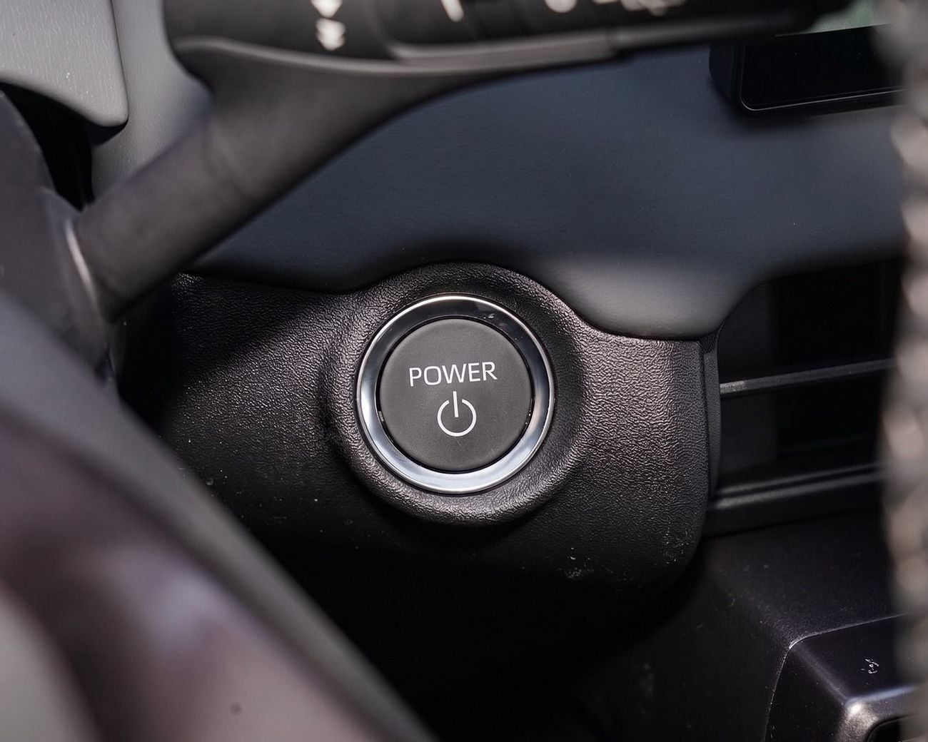 تويوتا راف ٤