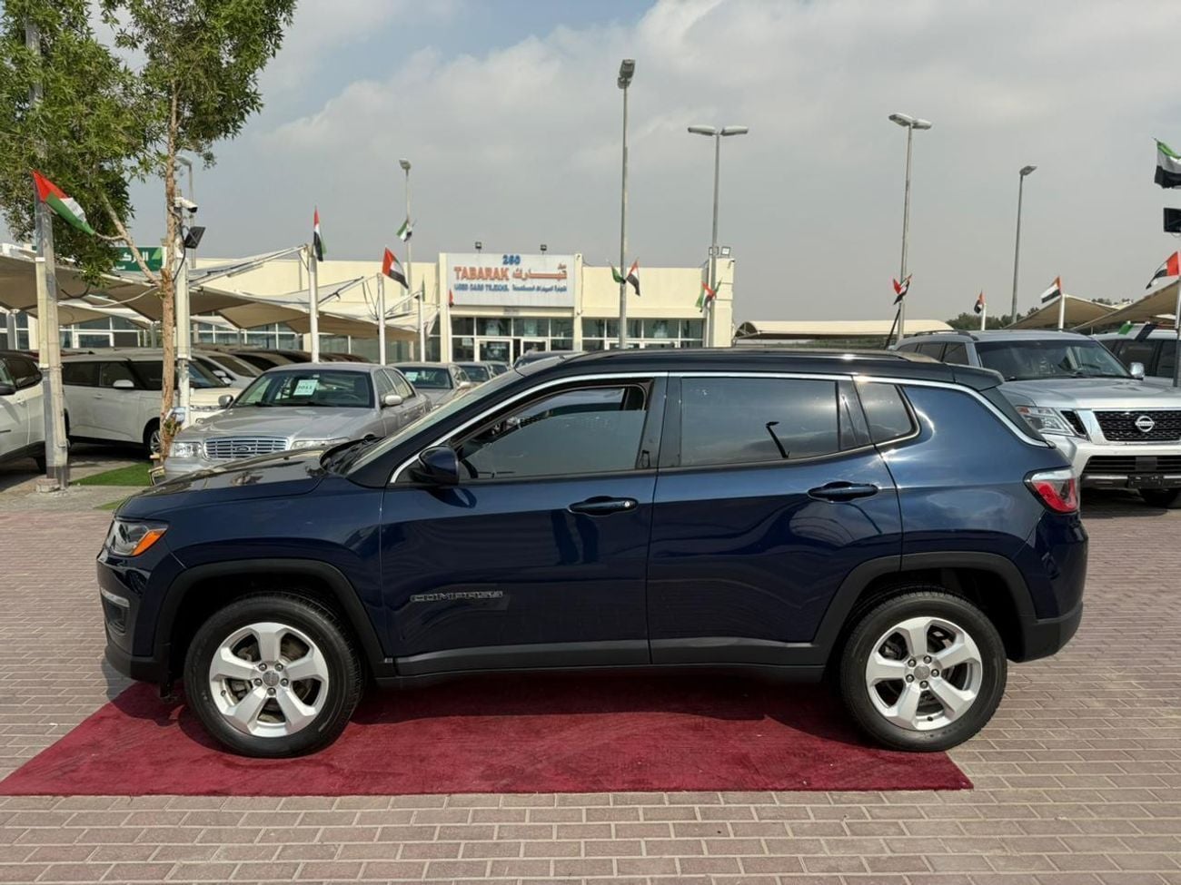 جيب كومباس LIMITED 2.4L (172 HP)