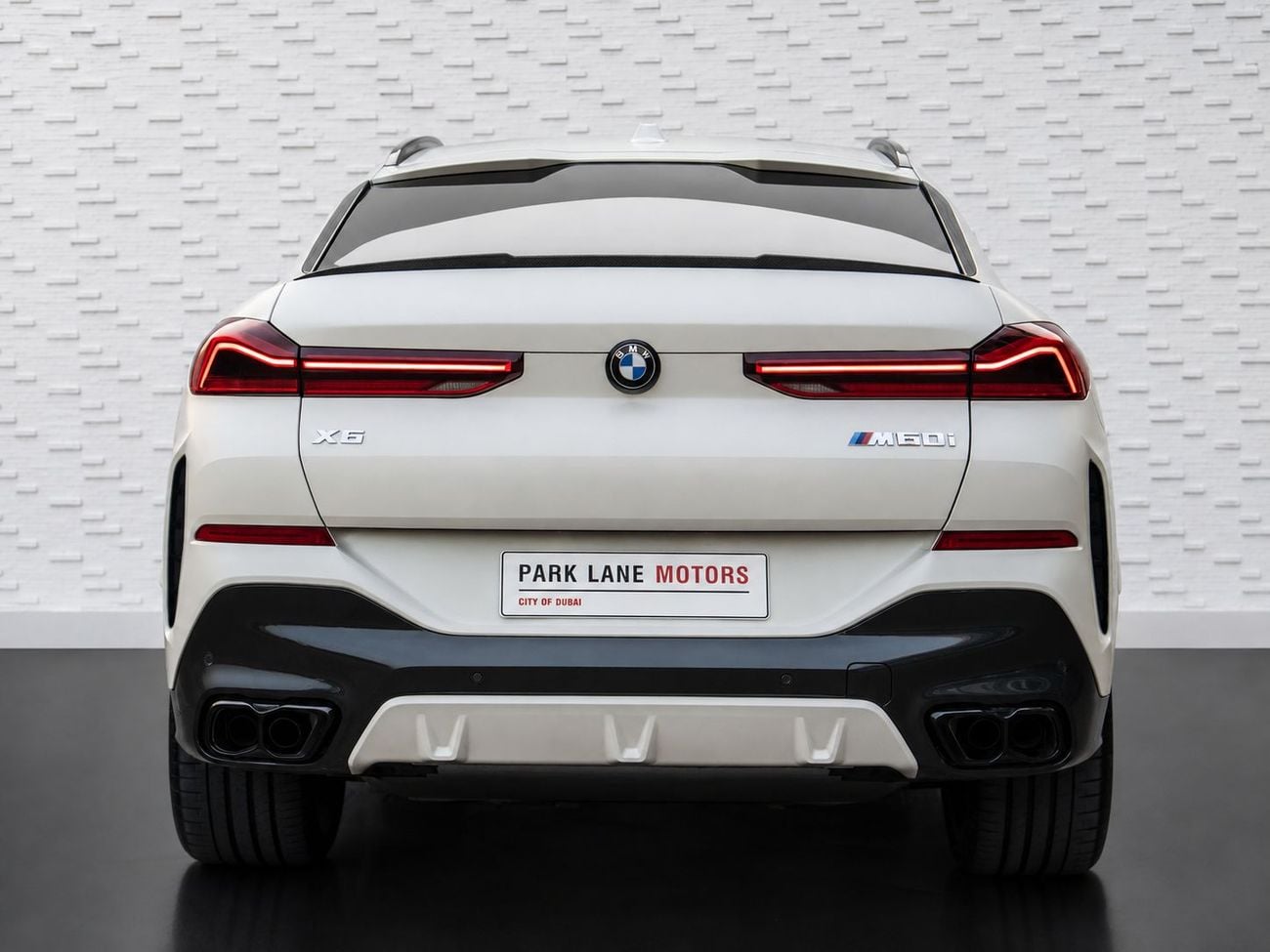 BMW X6 M60i BMW X6 M60 2024 GCC specs