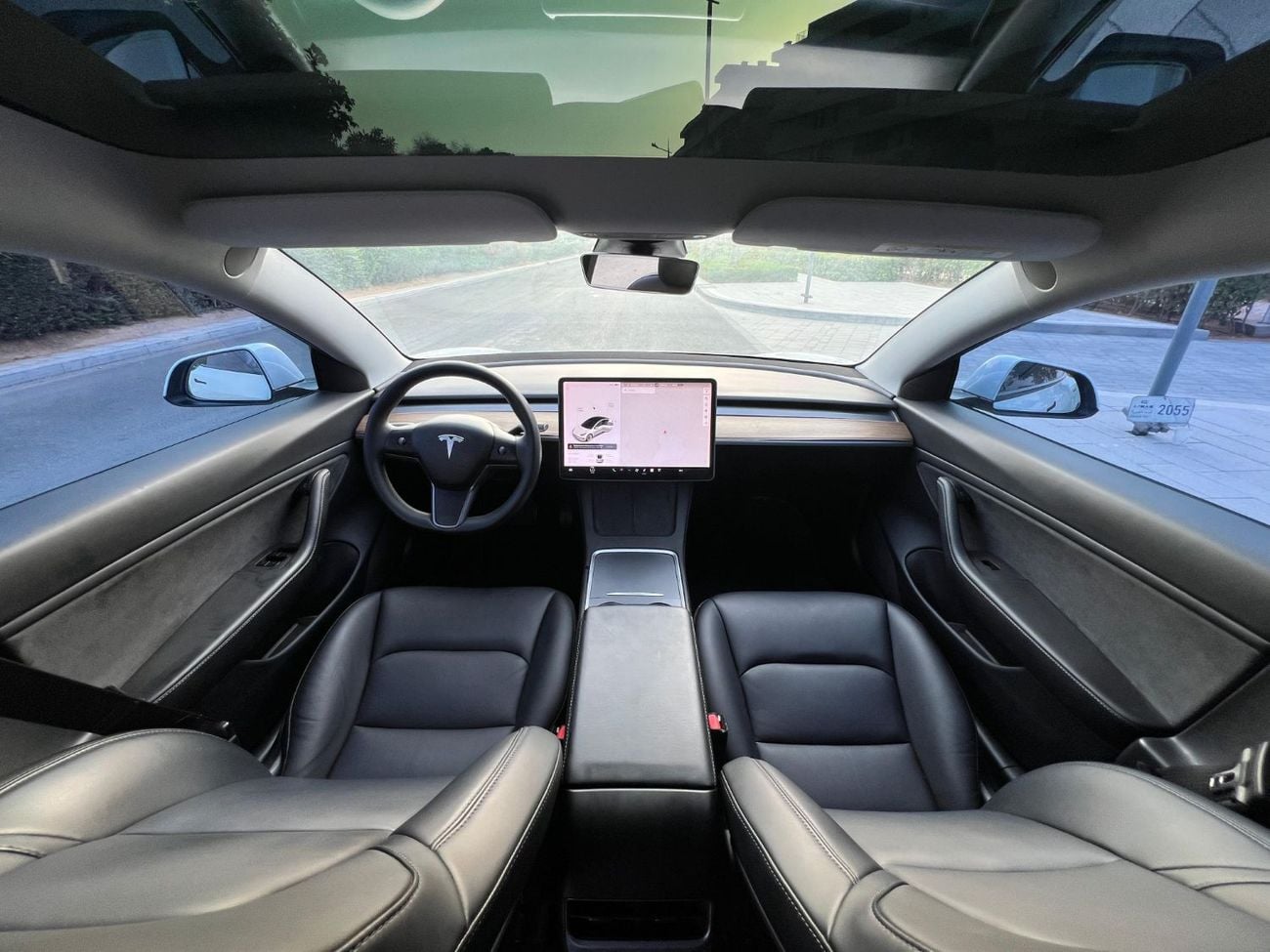Tesla Model 3 LONG RANGE
