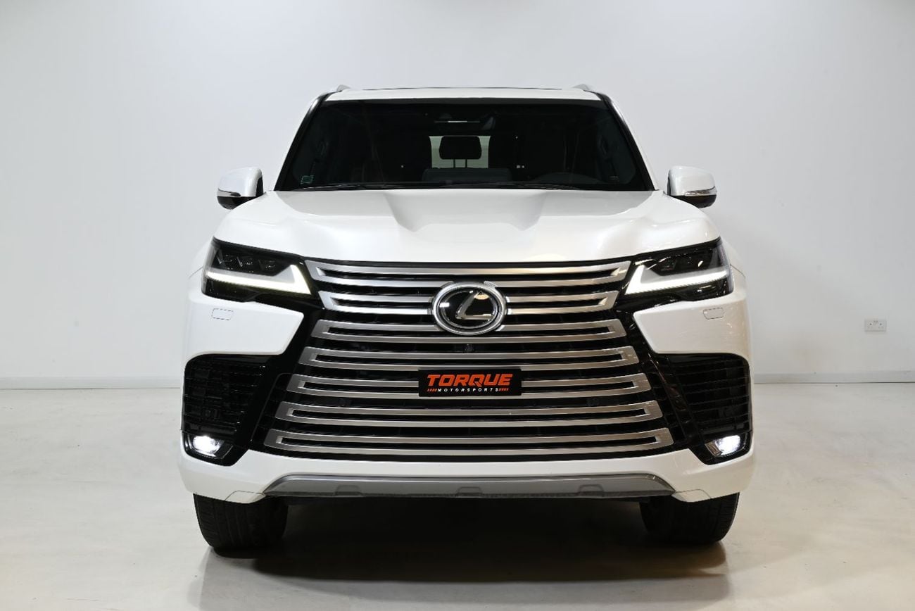 Lexus LX600 SIGNATURE 2023 Lexus LX600, Service History, 1 Year Warranty, Excellent Condition, Full PPF, GCC