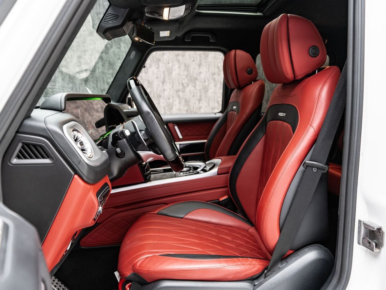 Mercedes Benz G63 AMG STANDARD BUY NOW, PAY 2027 | THE BLACKLINE STANDARD | Warranty, Full Mercedes Service History, GCC