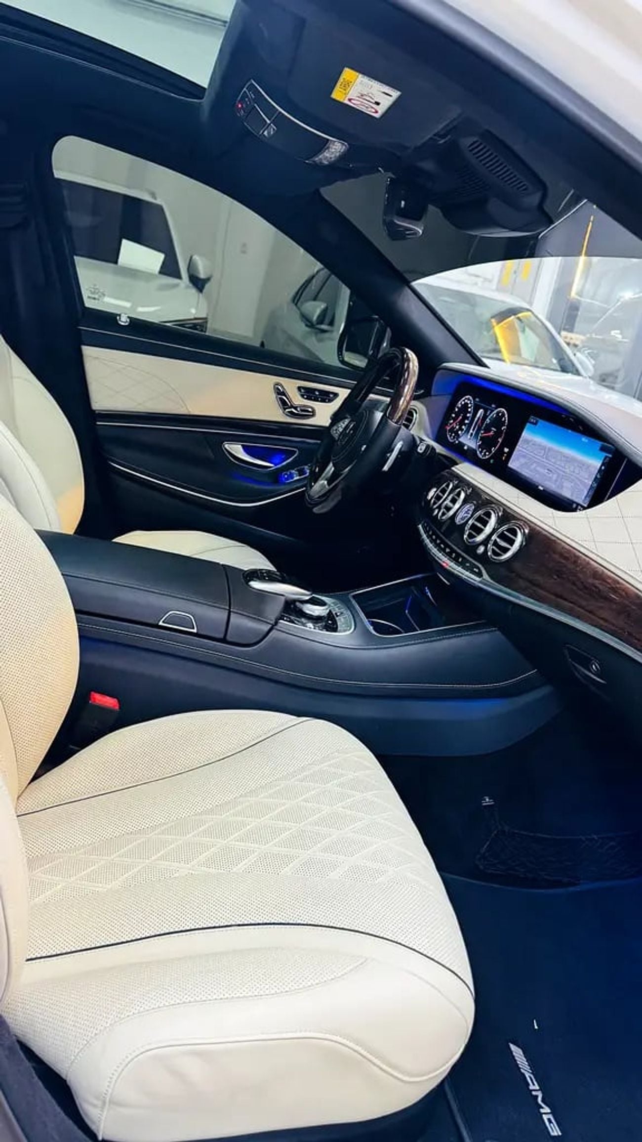 مرسيدس بنز S 560 S 560 4MATIC | GCC Specs | Excellent Condition