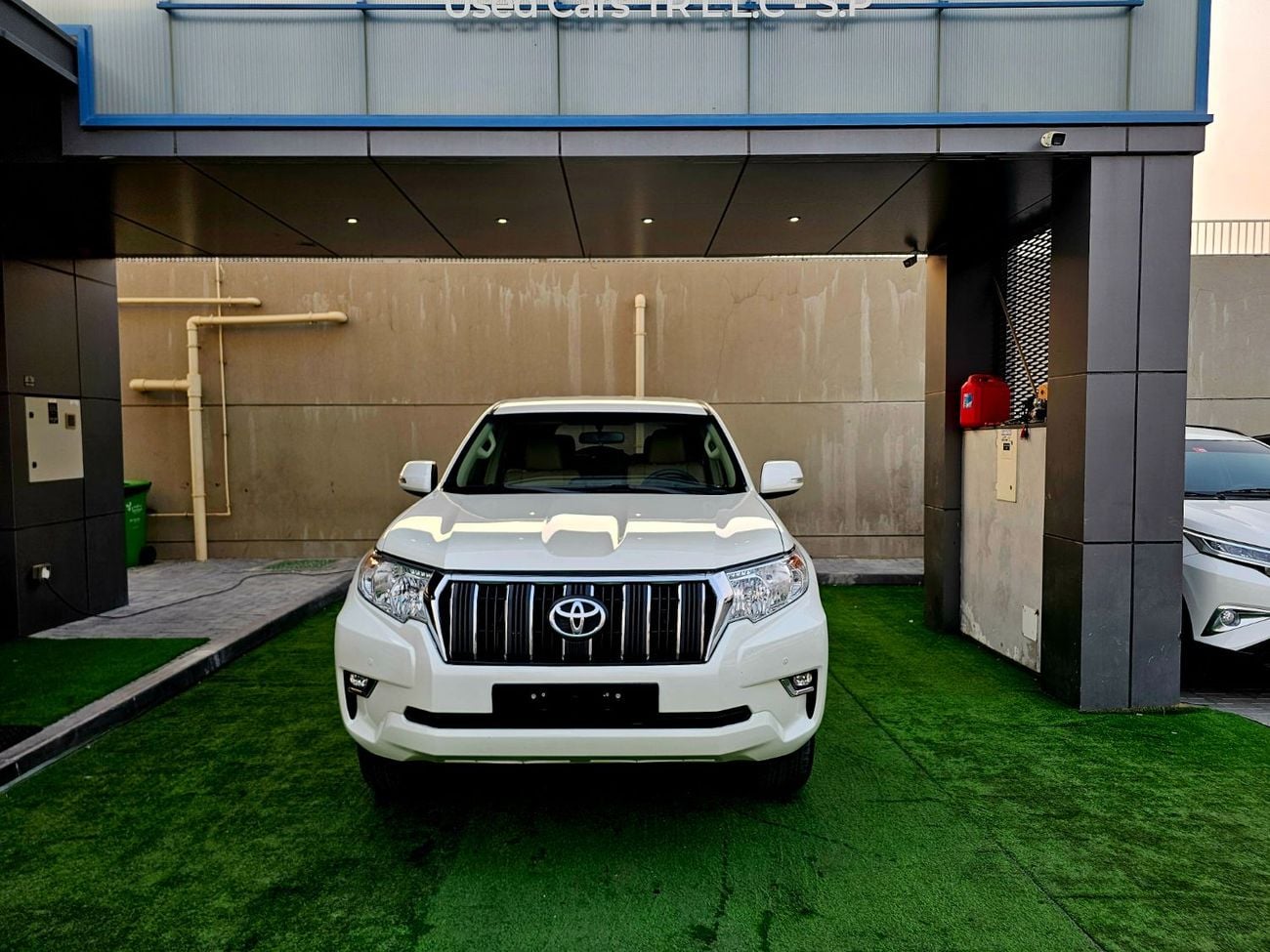 Toyota Prado EXR PRADO EXR/ V6 4.0/ LEATHER/ LOW MILEAGE/ NON ACCIDENT