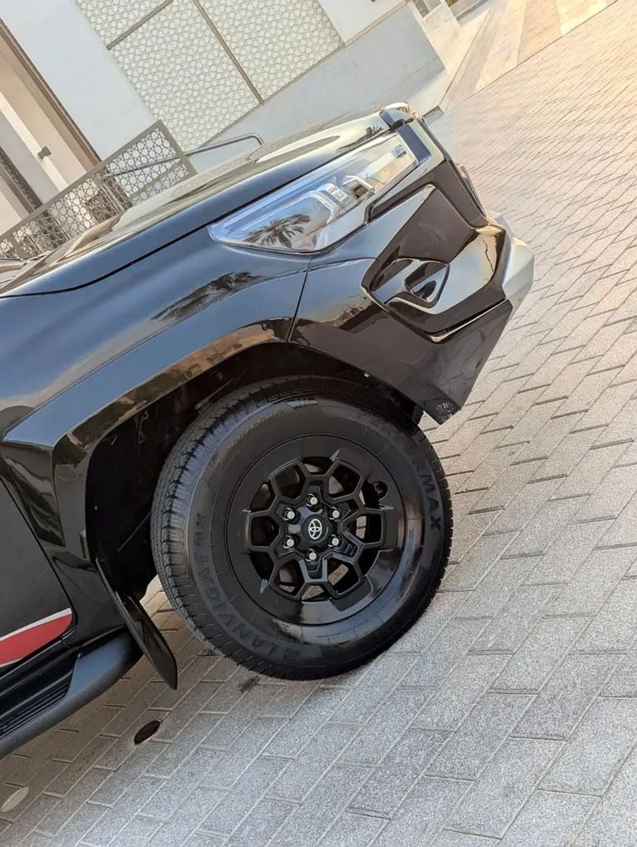 Toyota Hilux GLX 2018 Toyota Hilux 4X4 GR Sport GCC Specs Facelifted 2025 V4 2.7L Interior & Exterior Well-maintaind