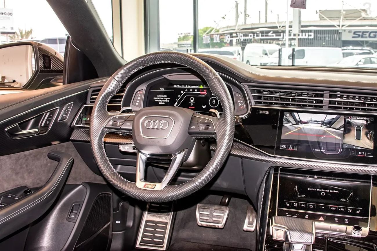 Audi RSQ8 4.0 TFSI quattro Carbon Black Edition - Japanese Specs
