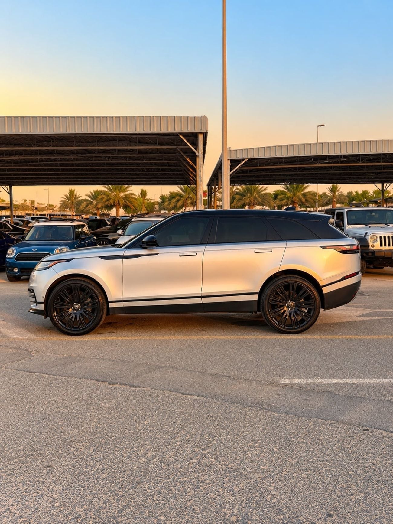 لاند روفر رينج روفر فيلار S 2019 Range Rover Velar P380 S Black Edition