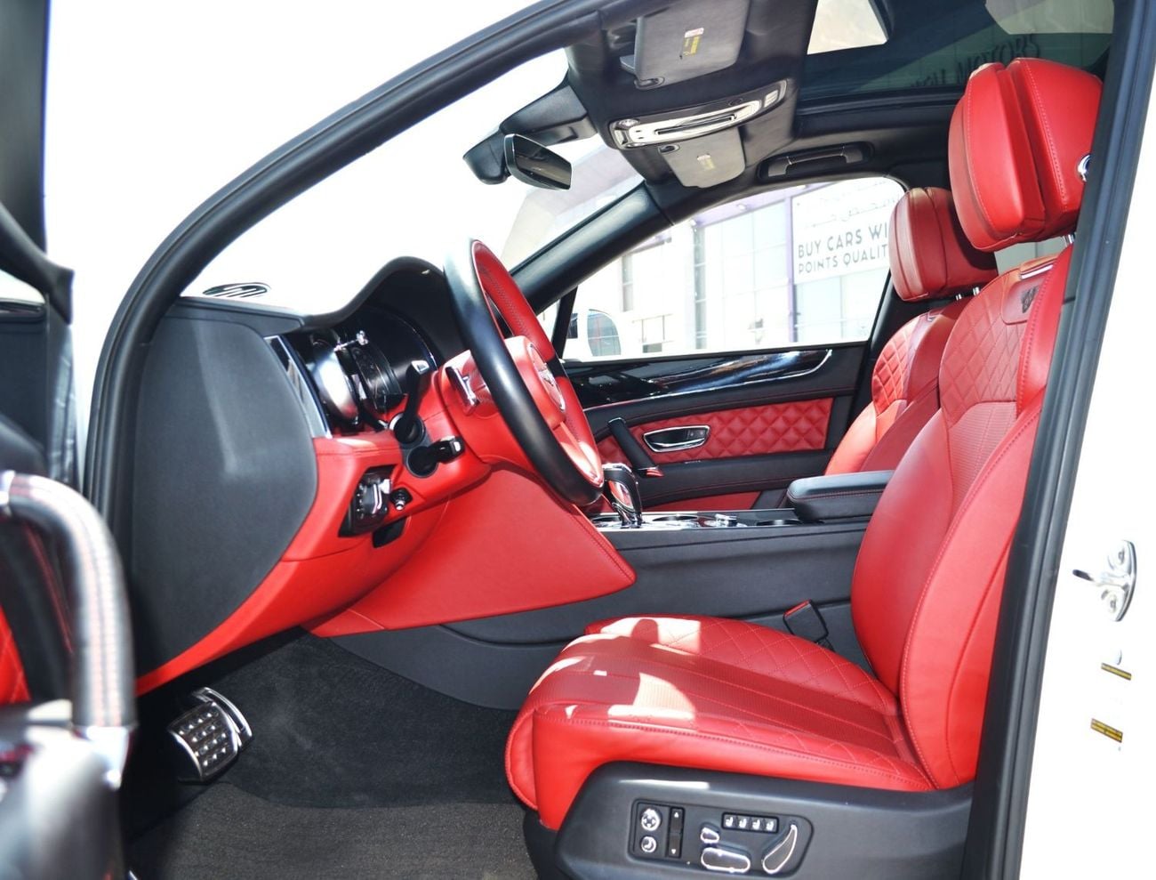 Bentley Bentayga Signature