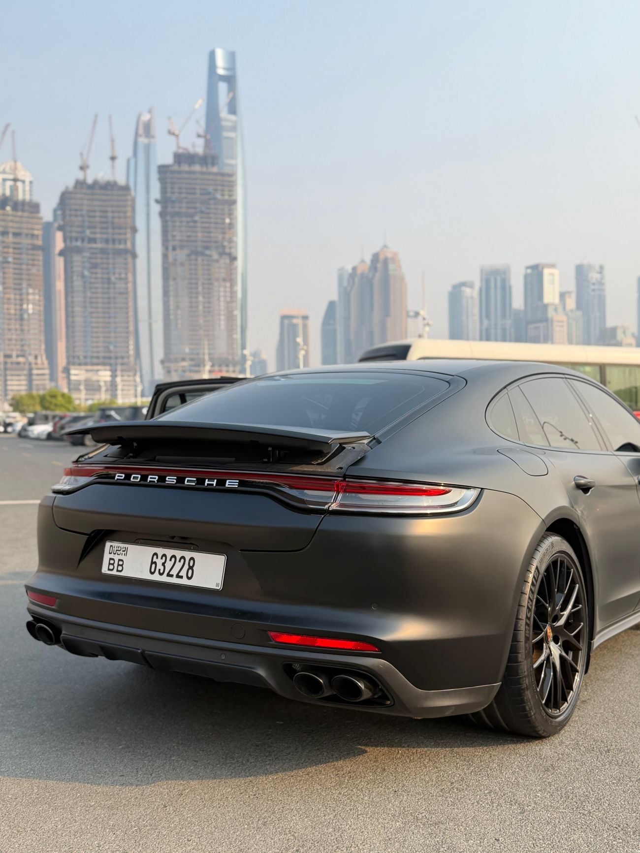 Porsche Panamera 4