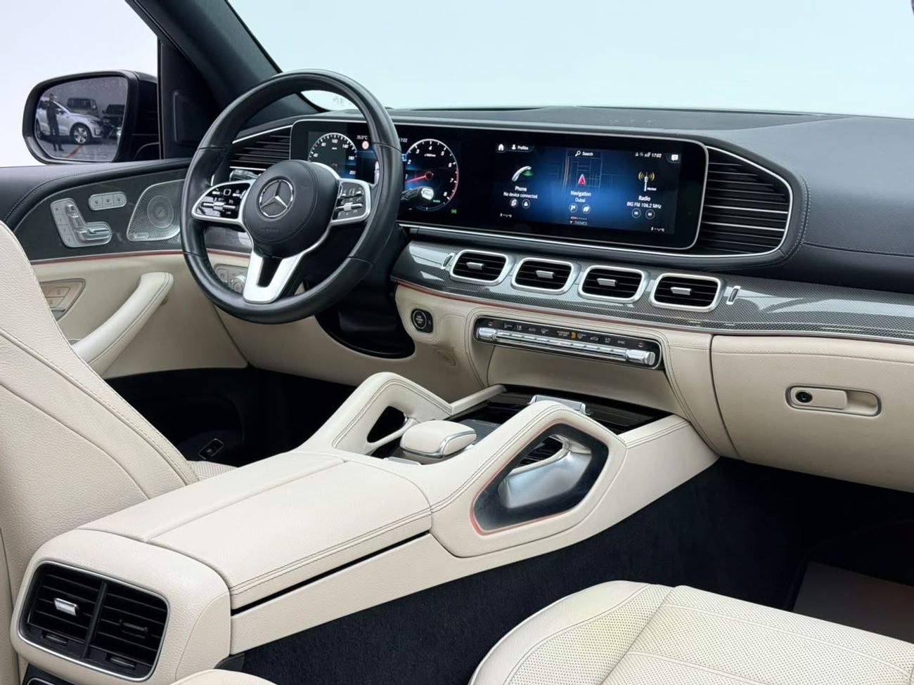 مرسيدس بنز GLE 450 4MATIC مرسيدس بنز GLE450 AMG 4MATIC موديل 2021، مع ضمان، وسجل صيانة كامل لدى مرسيدس، كاملة المواصفات، خليجي