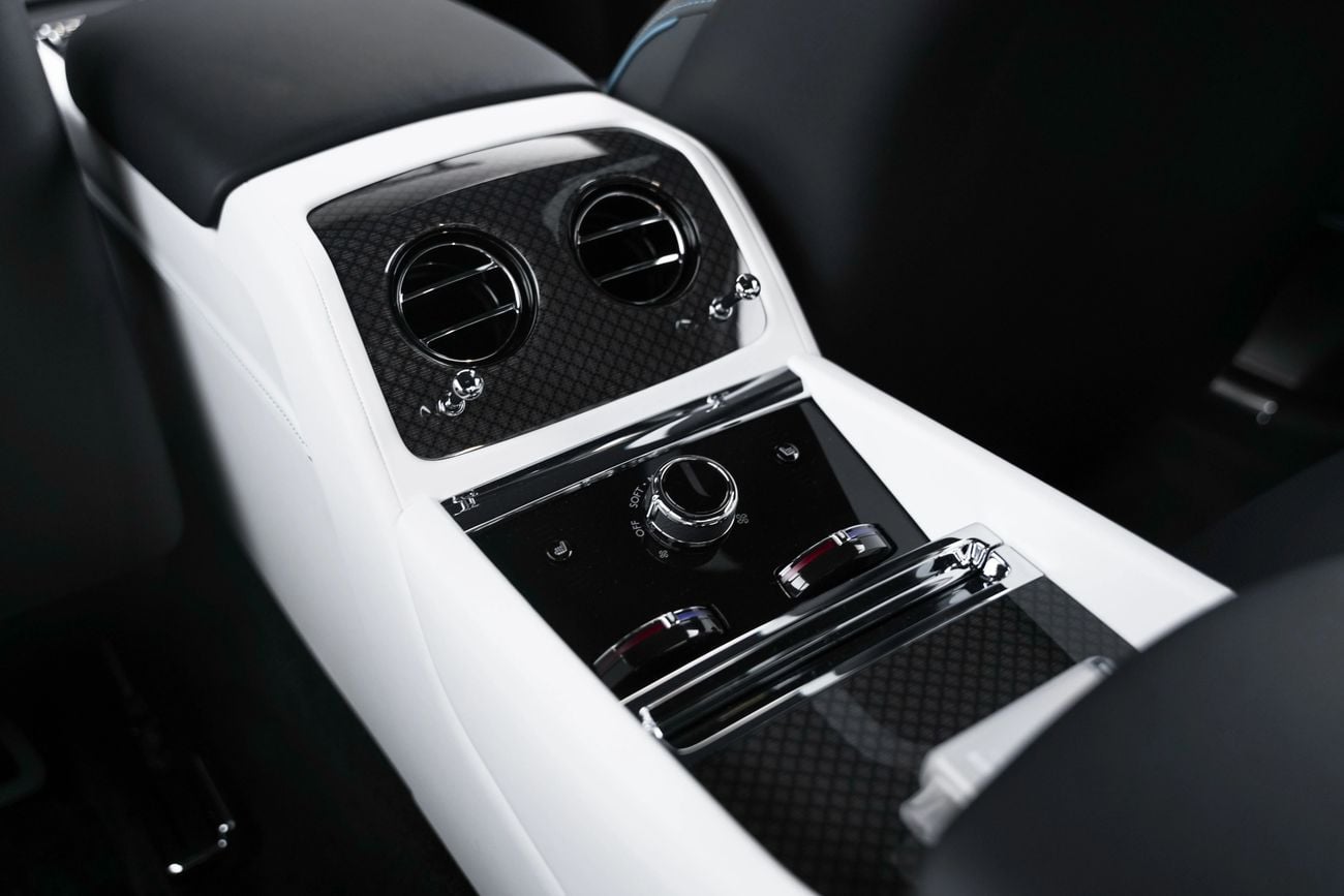 Rolls Royce Spectre STANDARD