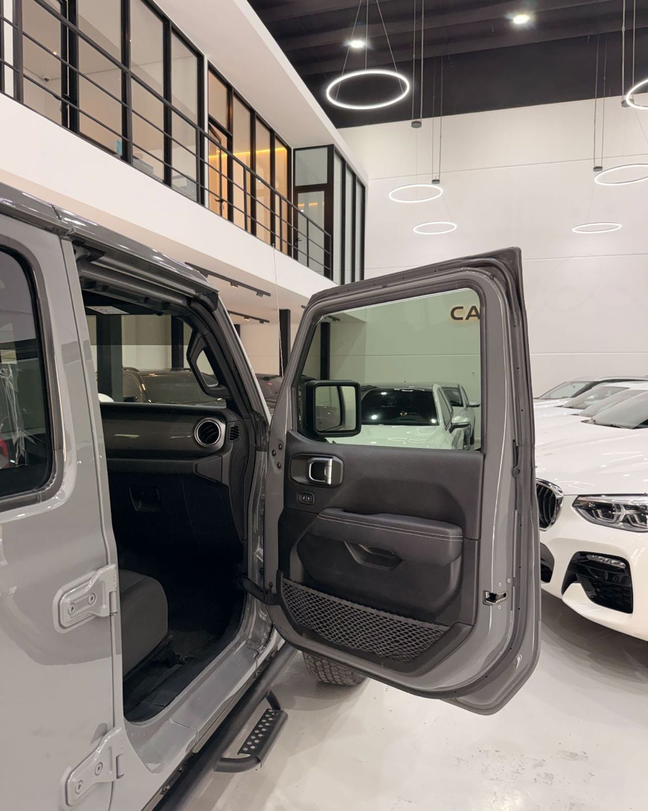 Jeep Wrangler Unlimited SAHARA