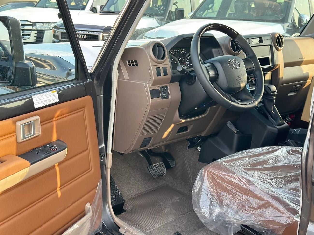 Toyota Land Cruiser 70 LC71 LX