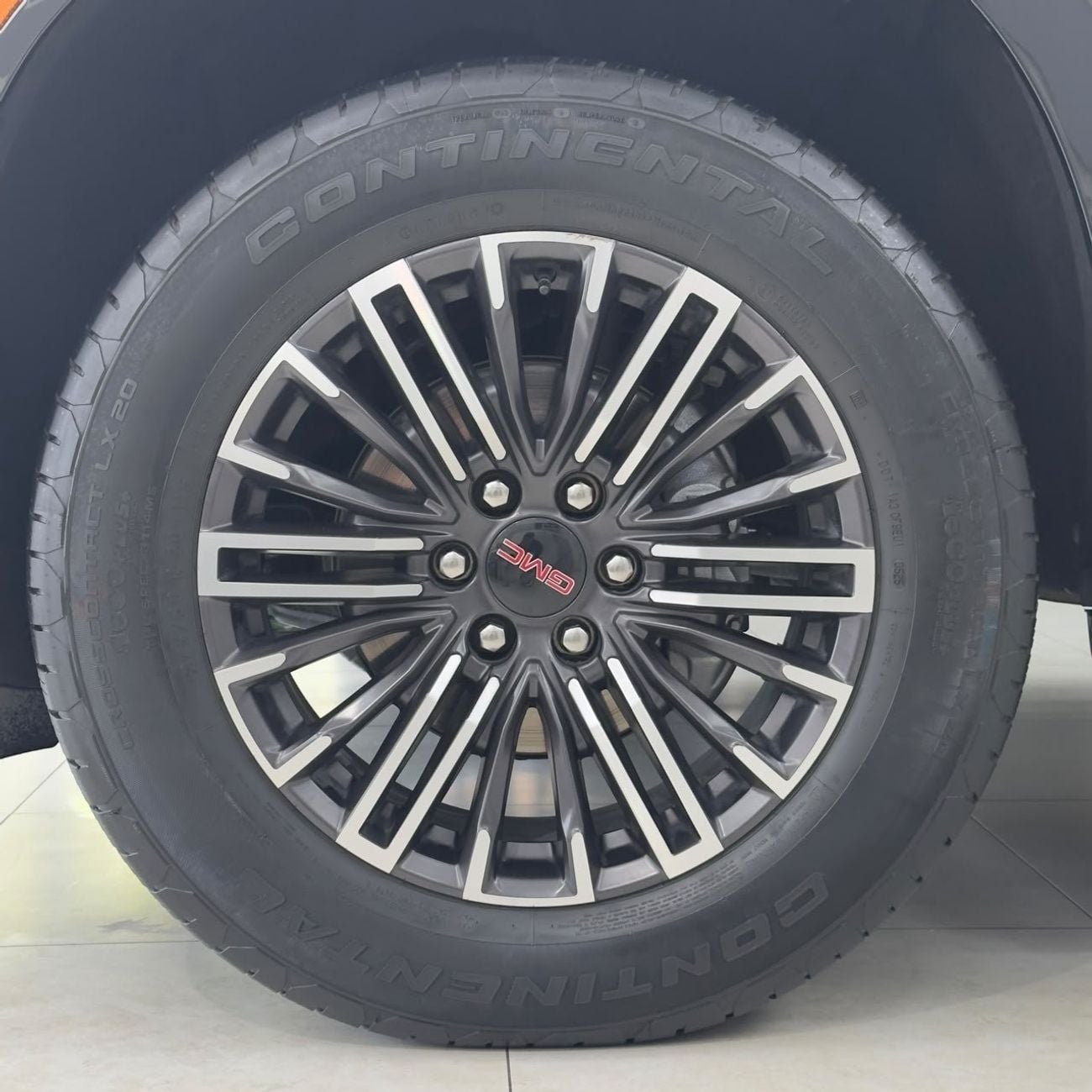 GMC Yukon ELEVATION