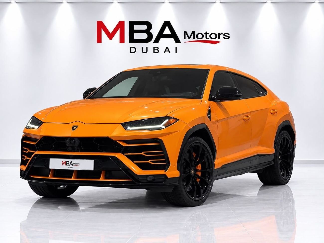 لامبورغيني اوروس STANDARD