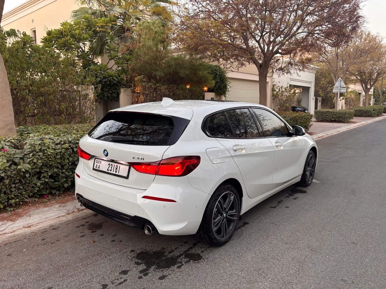 BMW 120i JOY EDITION