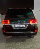تويوتا لاند كروزر VXR